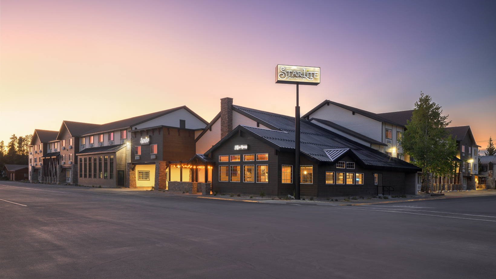 Starlite Yellowstone, a Tapestry Collection Hotel